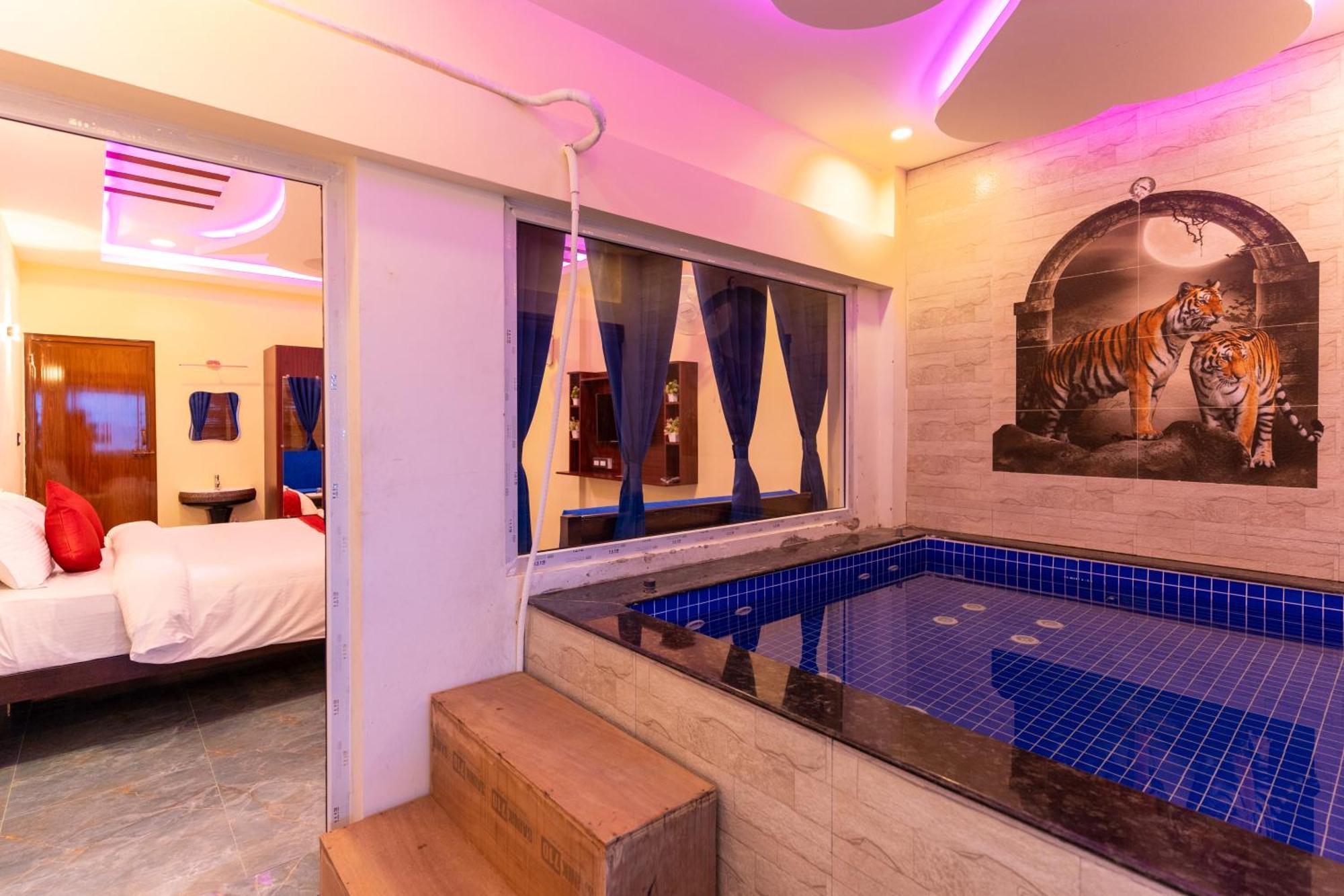 Auro Beach Resort Пондичерри Экстерьер фото